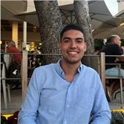 Opositor, graduado en bachillerato científico, estudiante de Ingeniería Informática, clases a alumnos de primaria, ESO i bachiller
